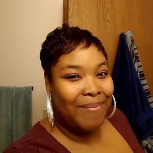 Meet your Posher, Robyn